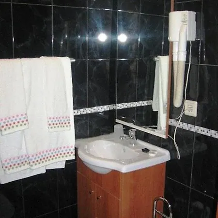 Residencia Pedra Antiga Penzion